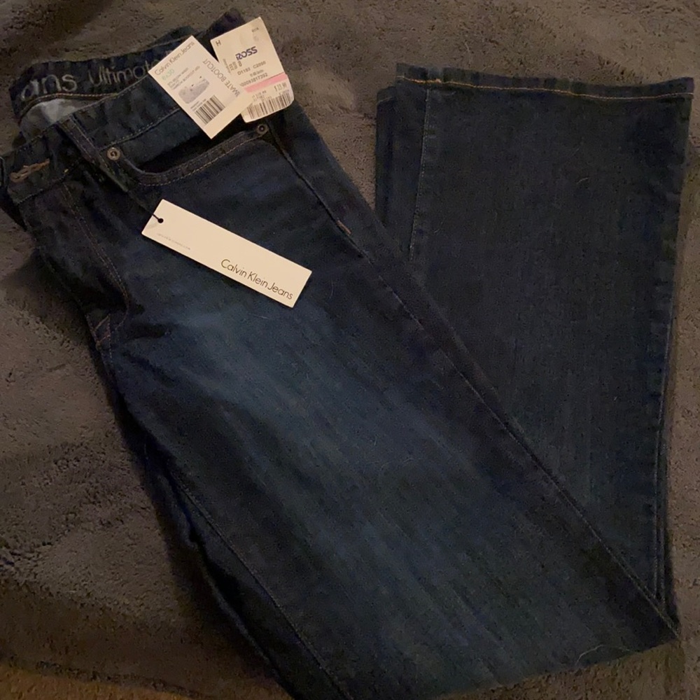 Calvin Klein Ultimate Bootcut Jeans Sz 8 NWT